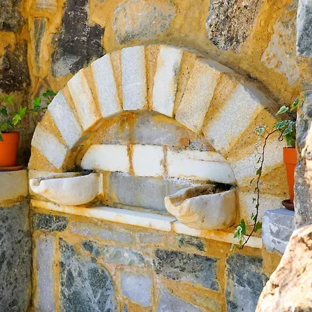 Lithos Villa