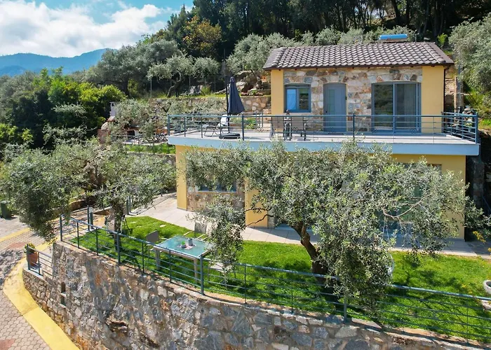 Lithos * Chrysi Ammoudia