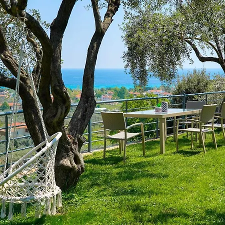 Lithos * Chrysi Ammoudia