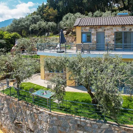 Lithos * Hriszí Amudiá