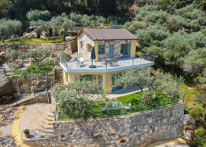 Lithos * Chrysi Ammoudia